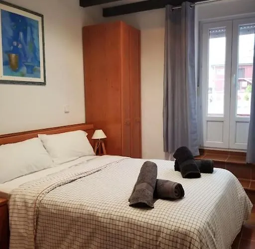 Casa La Ranera De Santillana * סנטילנה דל מר