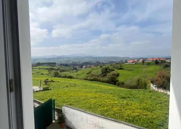 Casa La Ranera De Santillana * סנטילנה דל מר