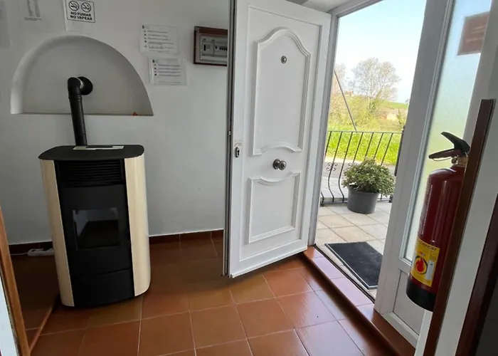 Casa La Ranera De Santillana